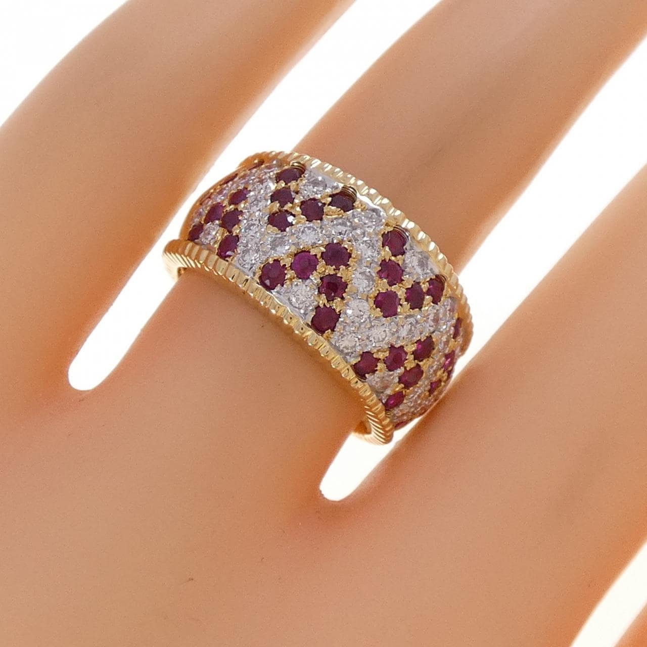 750YG/750WG ルビー リング 1.35CT