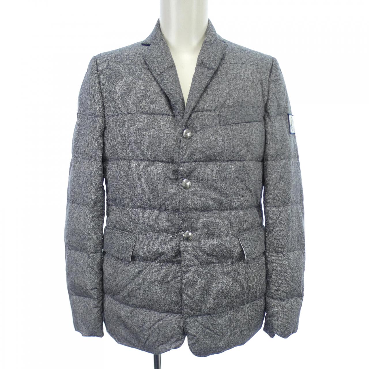 モンクレールガムブルー MONCLER GAMMEBLEU ダウンジャケット