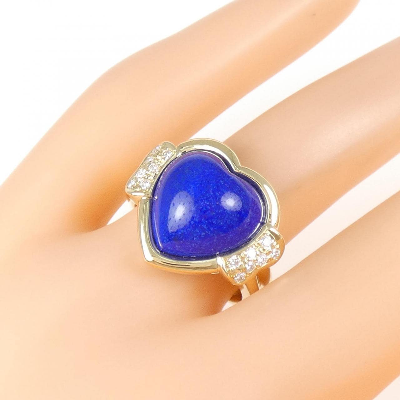 K18YG heart lapis lazuli ring