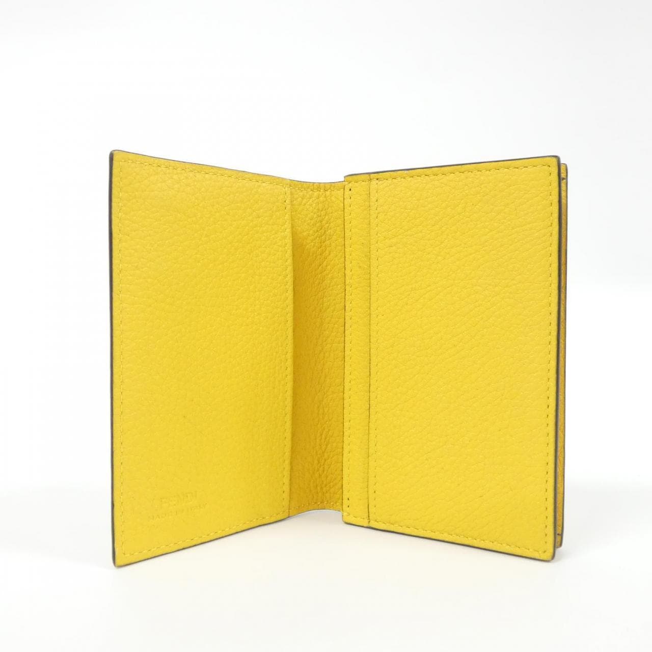 フェンディ 7M0222 AG0N カードケース