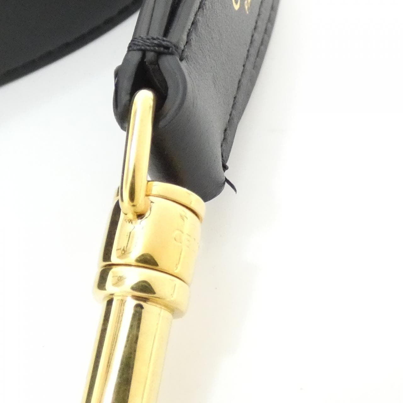 セリーヌ 49S103ERX ストラップ