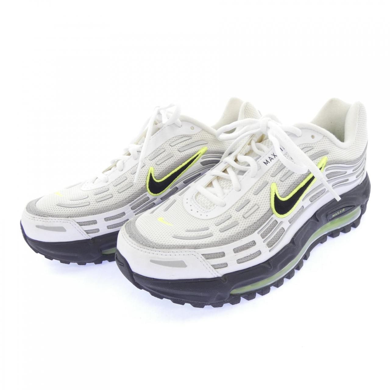 ナイキ NIKE IQ0290-100 スニーカー