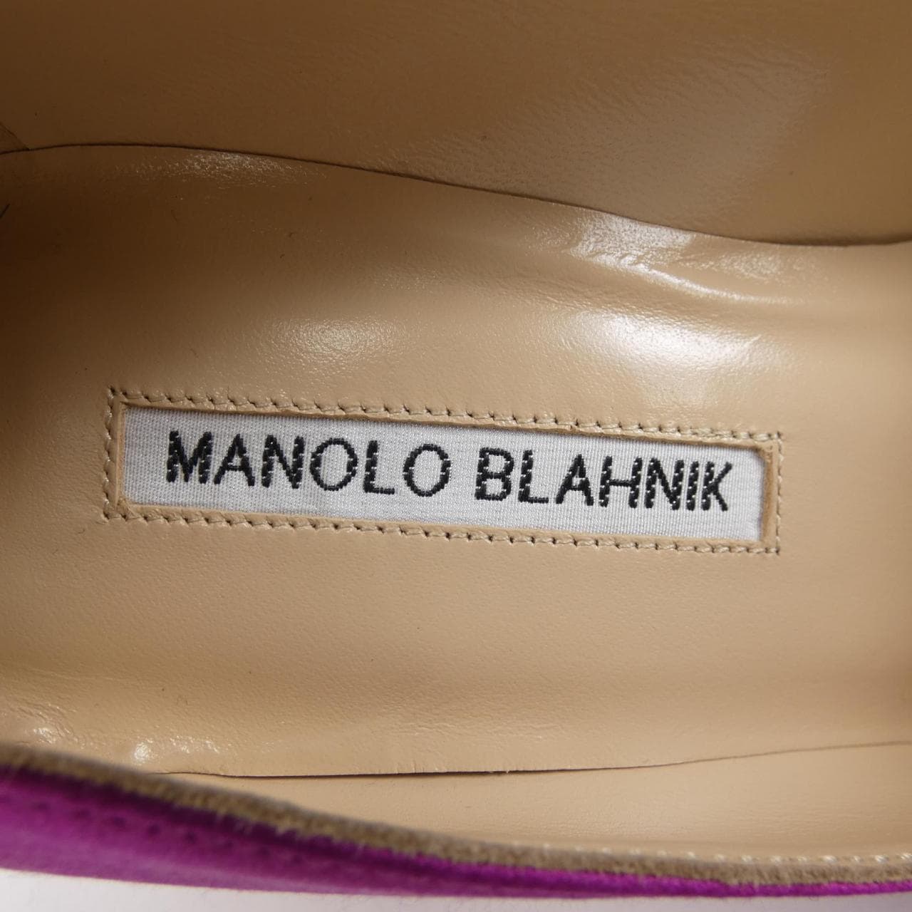 マノロブラニク MANOLO BLAHNIK パンプス