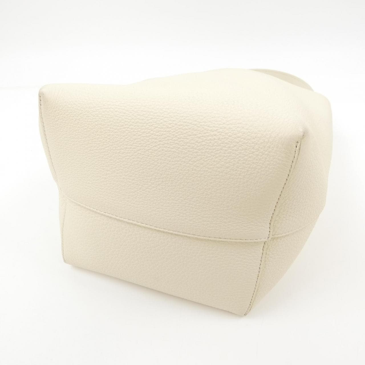 ザロウ THE ROW BAG