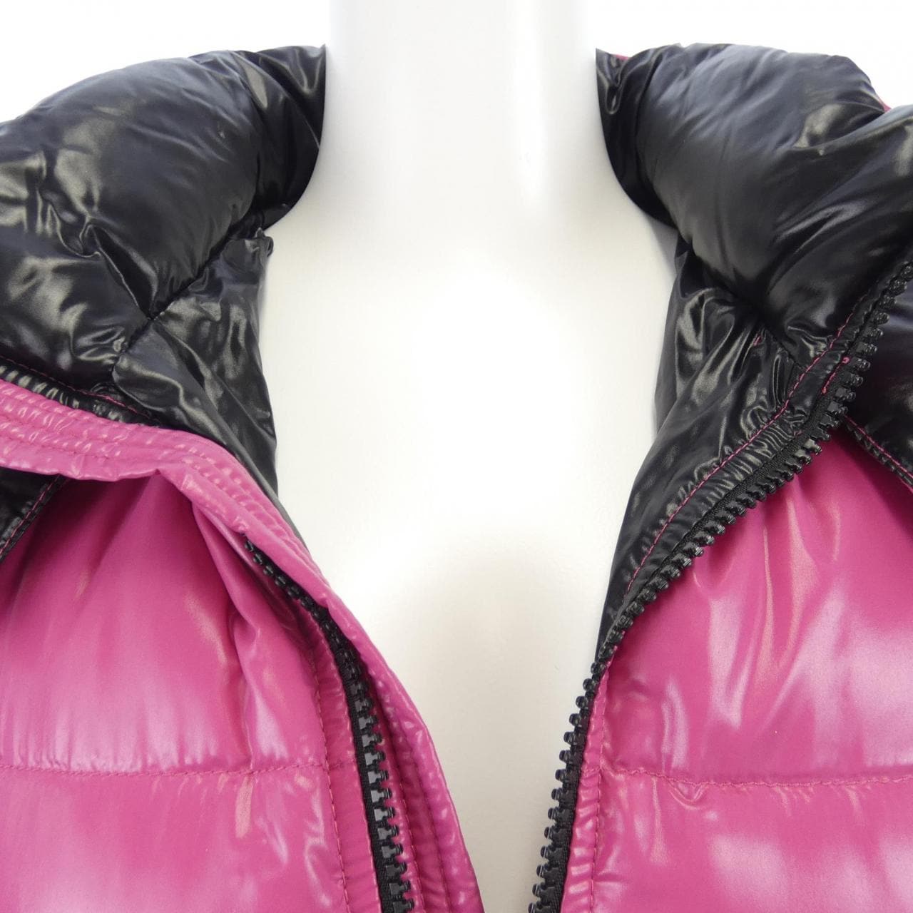 モンクレール MONCLER 49348 ダウンコート