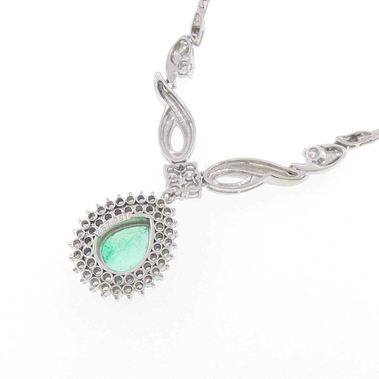 PT850 エメラルド ネックレス 2.57CT