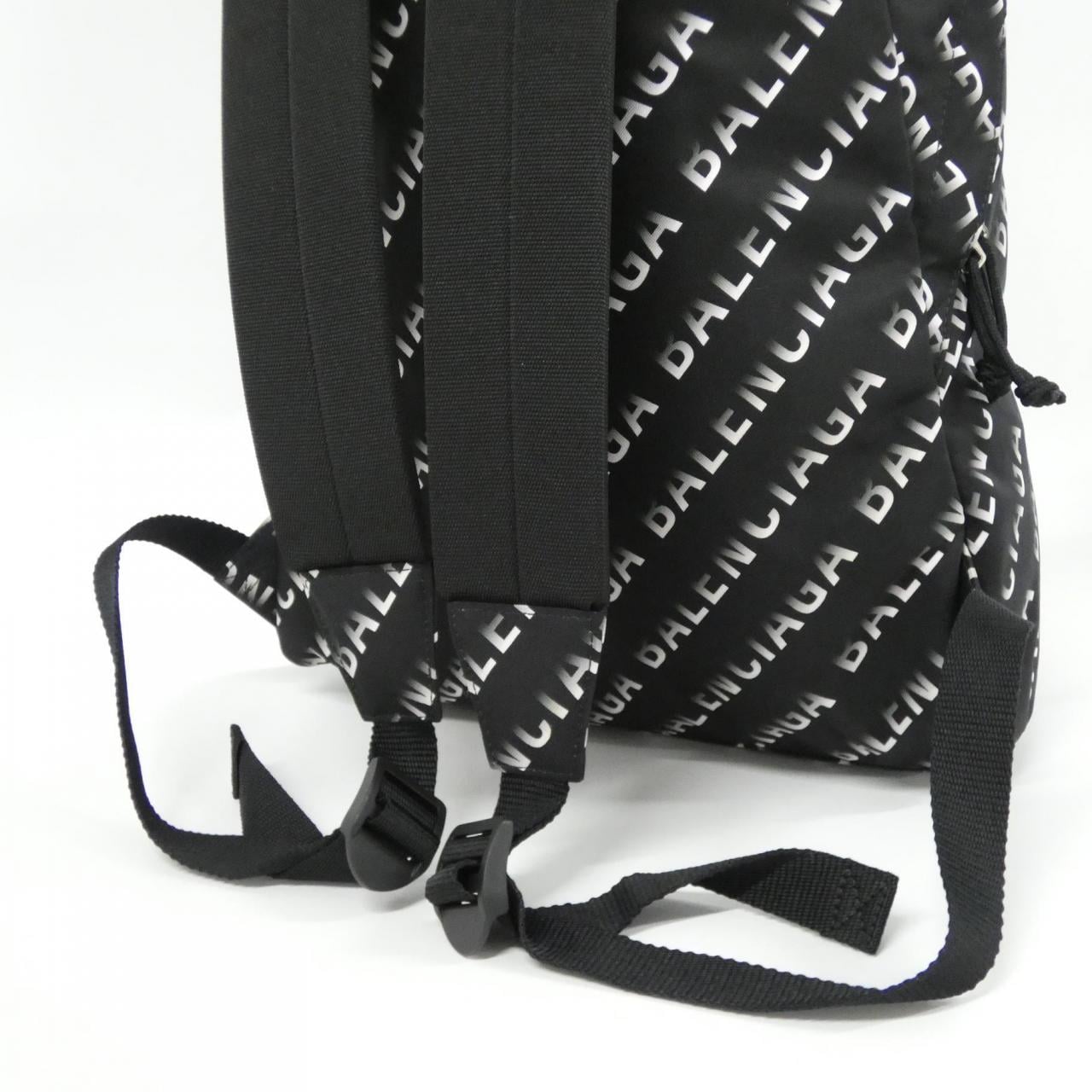 バレンシアガ ホイール バックパック 507460 H856X リュックサック