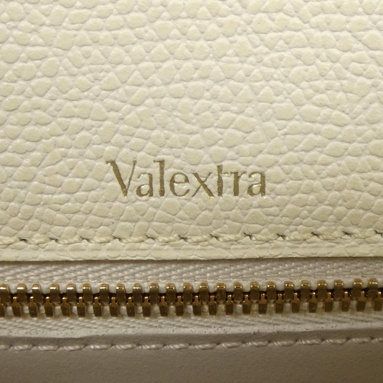 ヴァレクストラ VALEXTRA イジィデ ISIDE WBES0056028LOC99 BAG