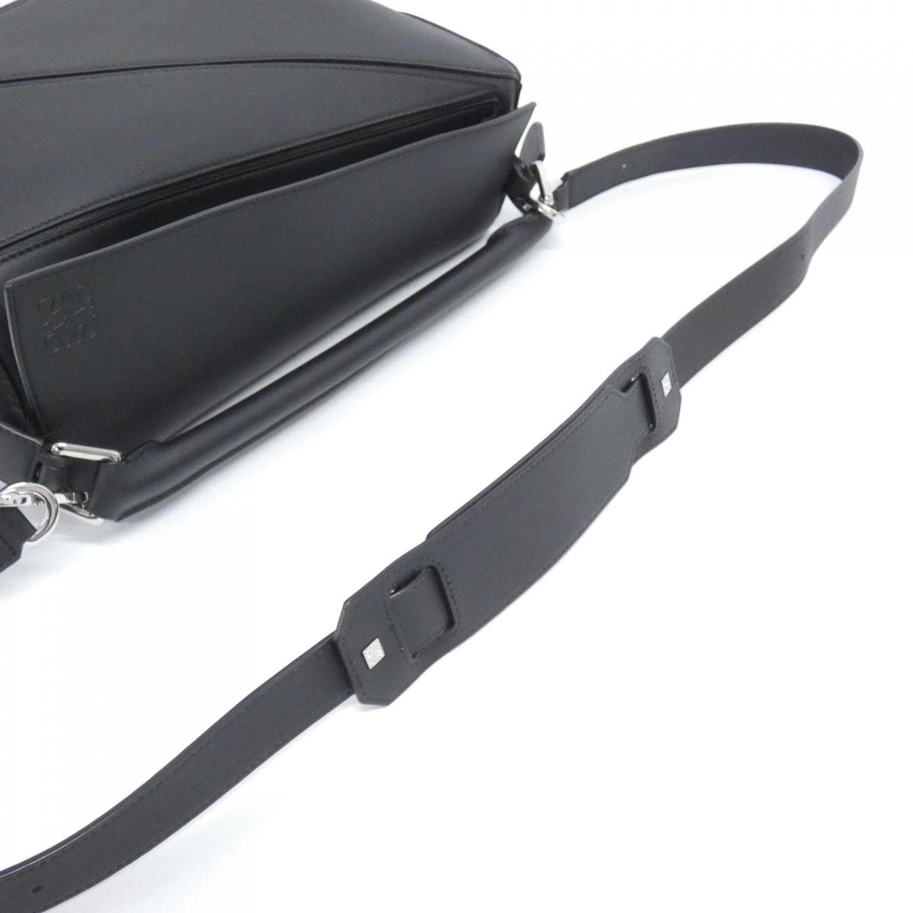 ロエベ パズル ミディアム 322 30 S20 バッグ