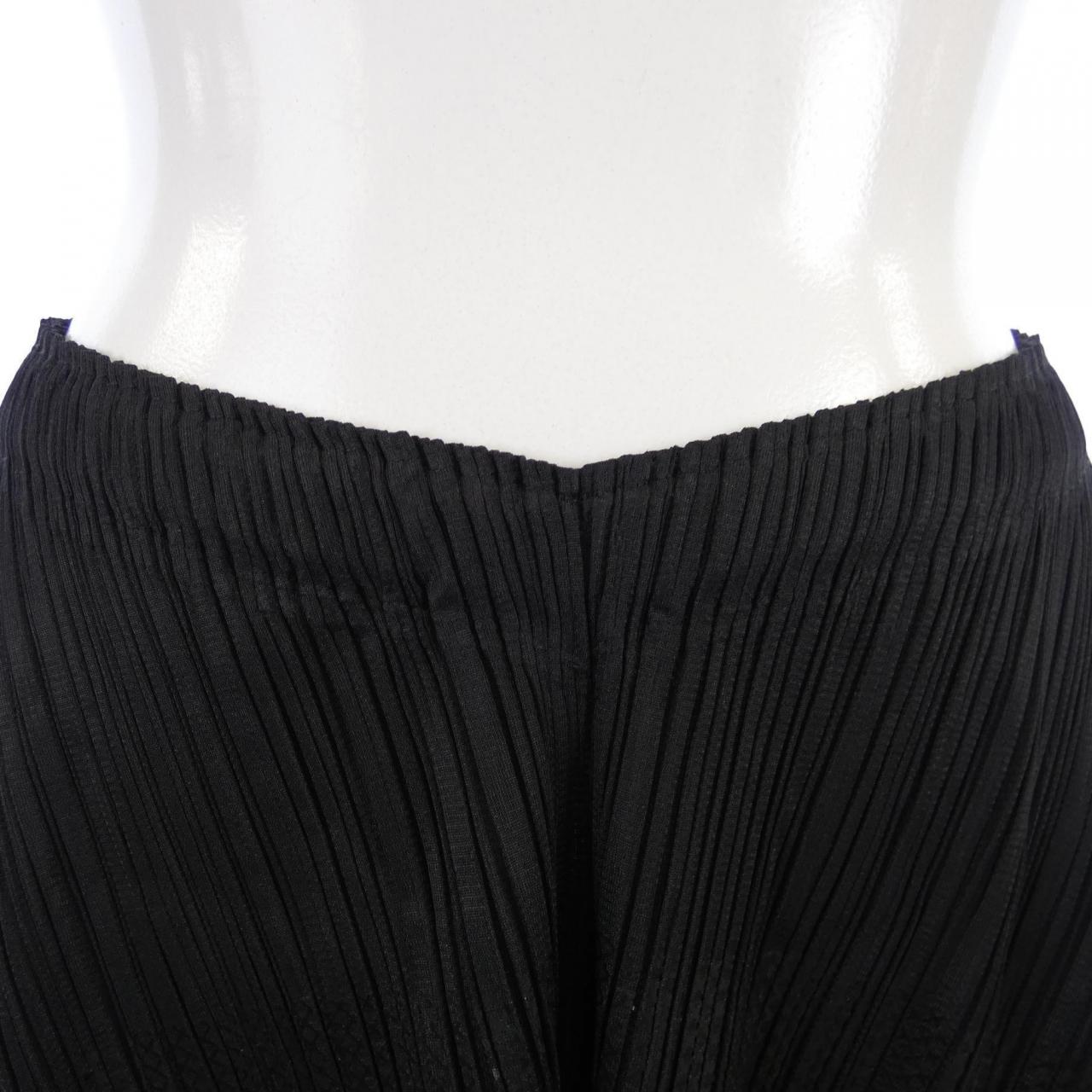 PLEATS PLEASE Skirt