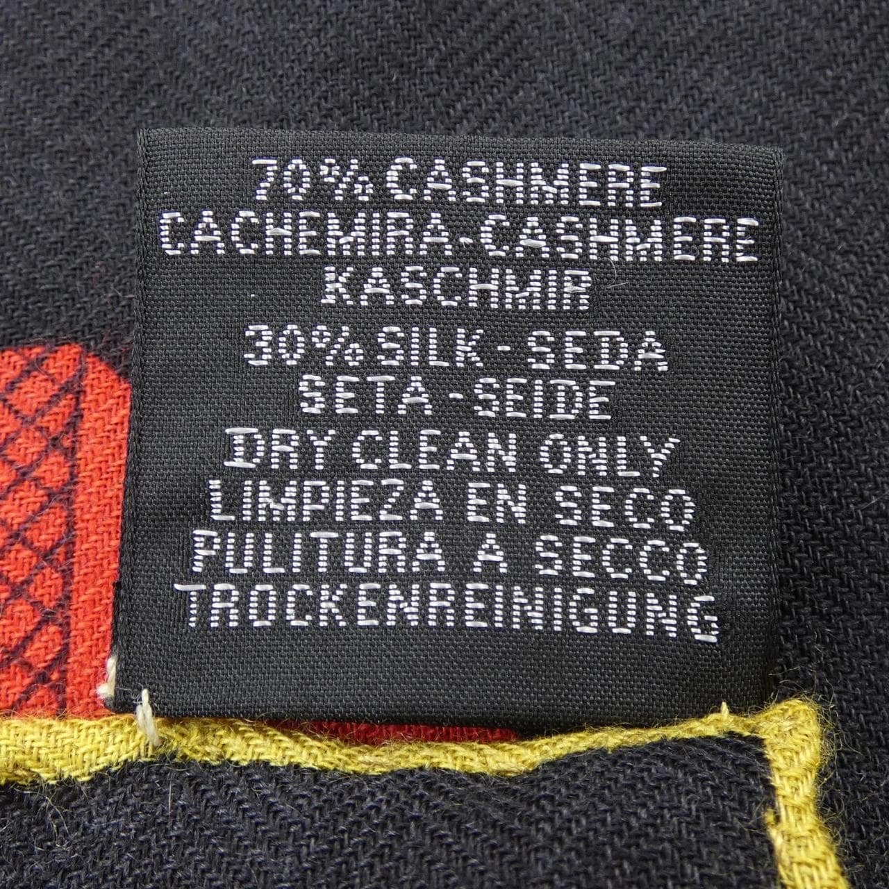 HERMES愛馬仕披肩