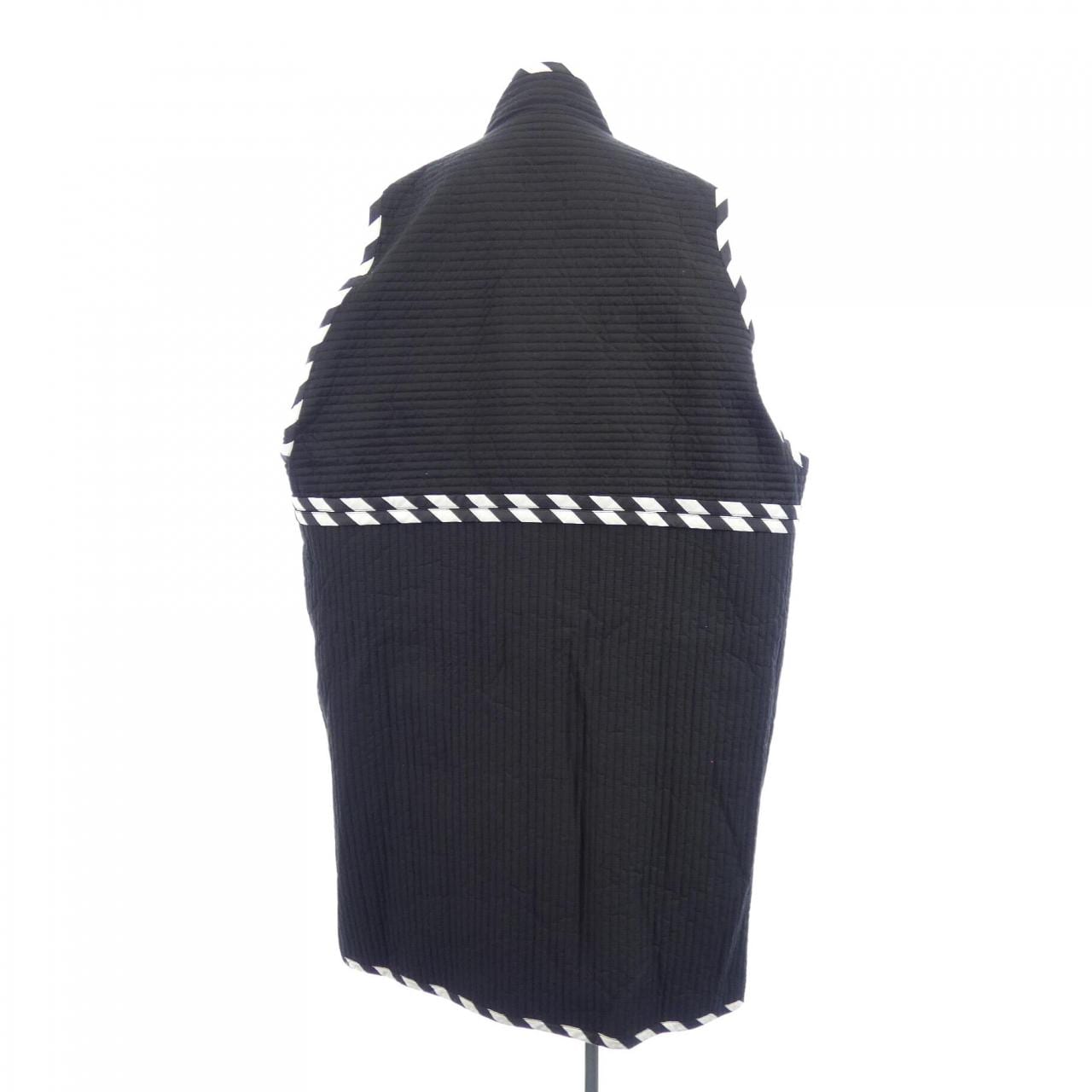 ヘンリックヴィブスコフ HENRIK VIBSKOV コート