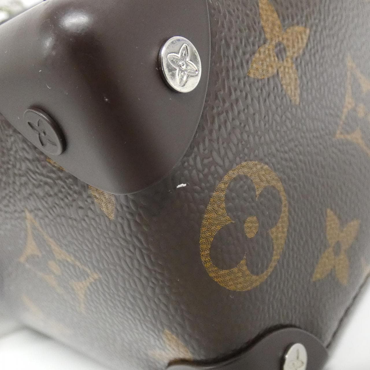 ルイヴィトン モノグラム メタリック ネビュラ ミニ ソフトトランク M23145 ショルダーバッグ