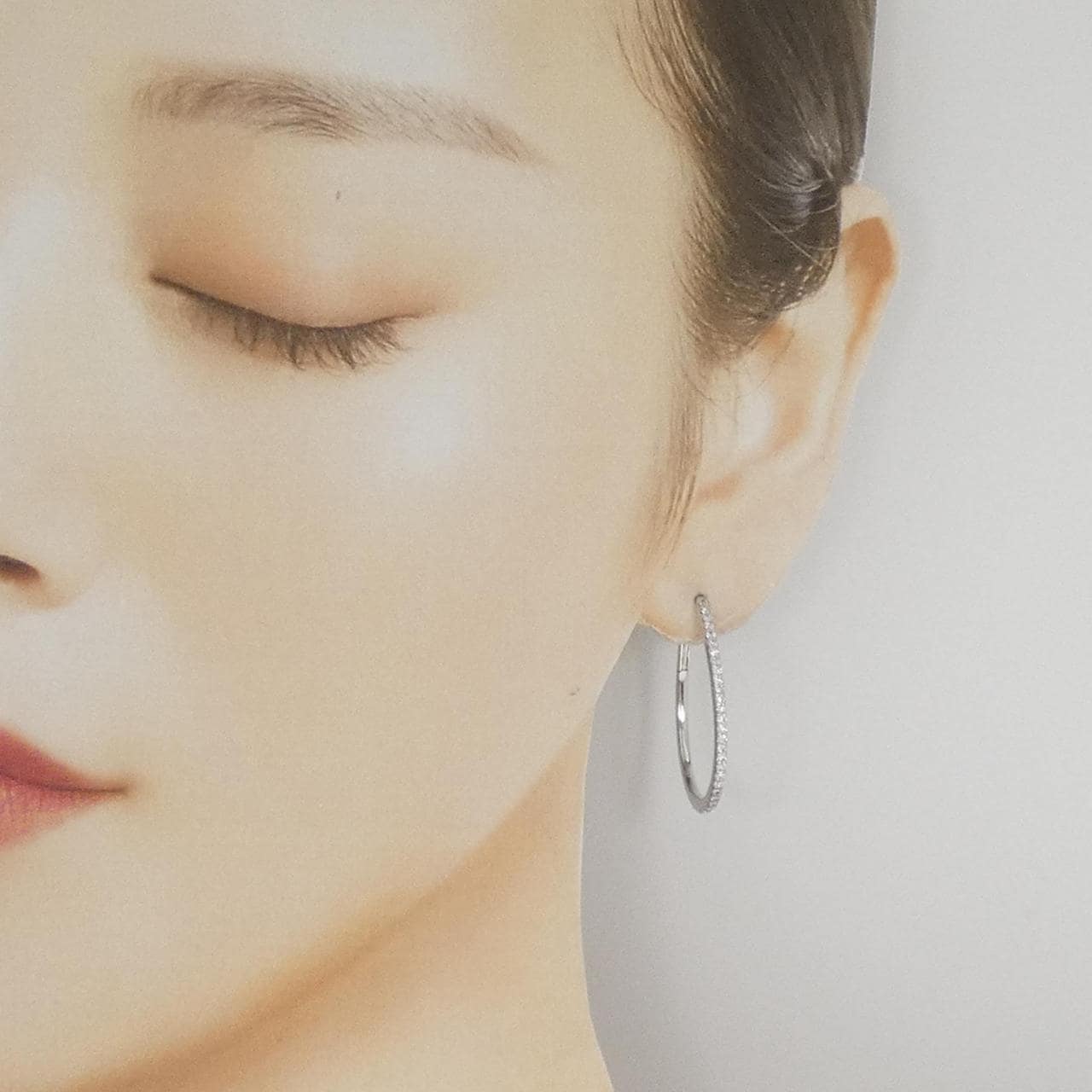 K18WG ダイヤモンド ピアス 0.90CT