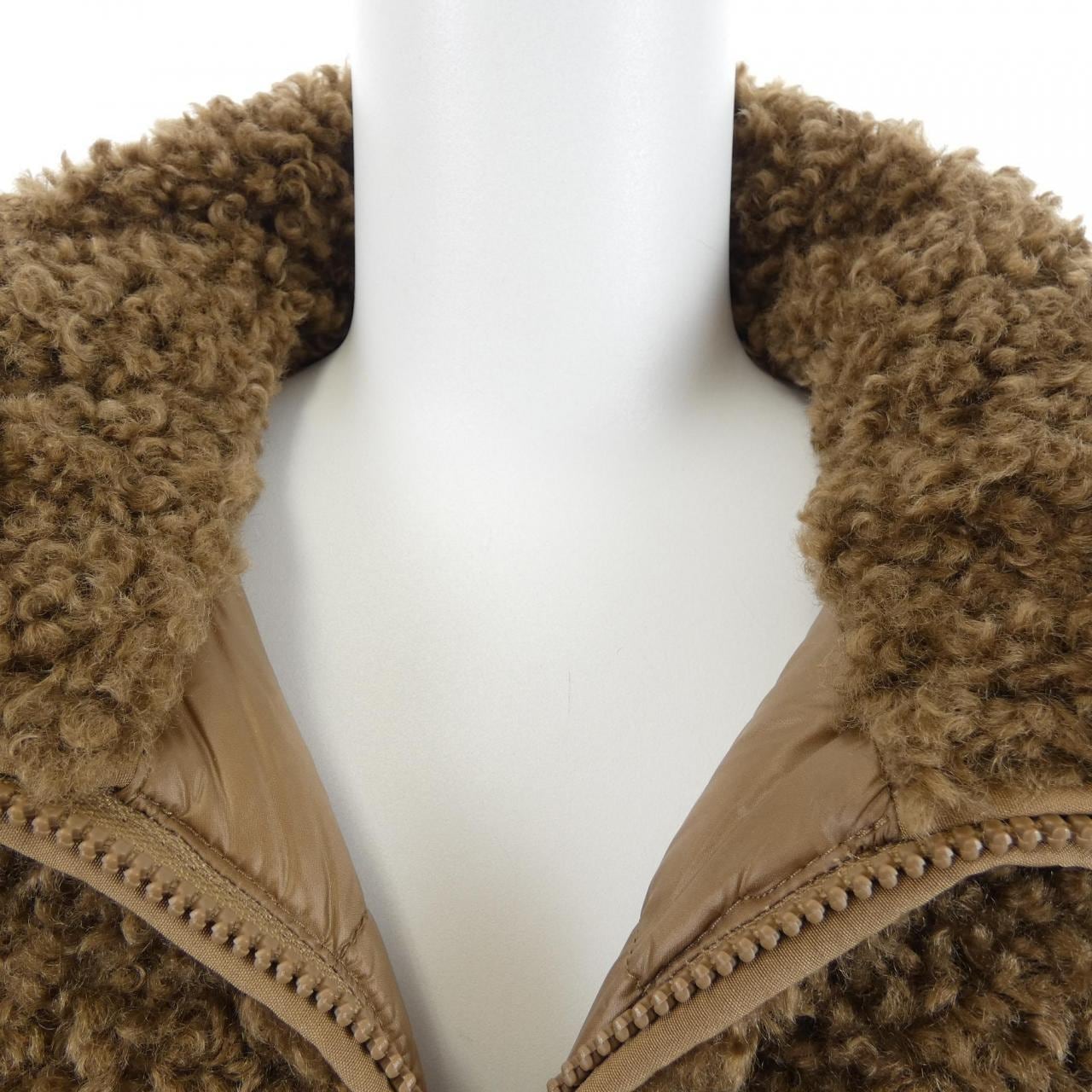 モンクレール MONCLER COLIGNY ダウンジャケット