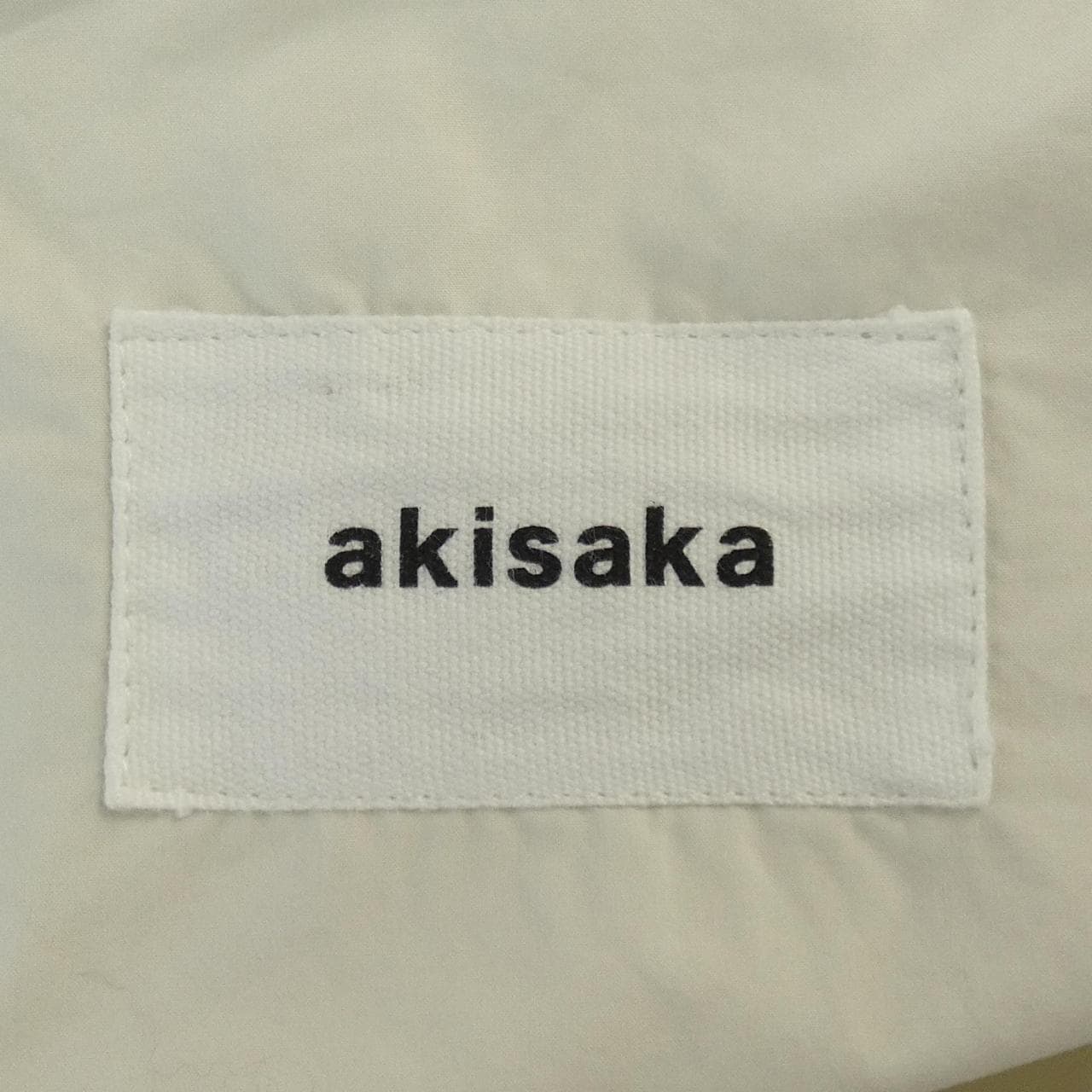 AKISAKA トップス