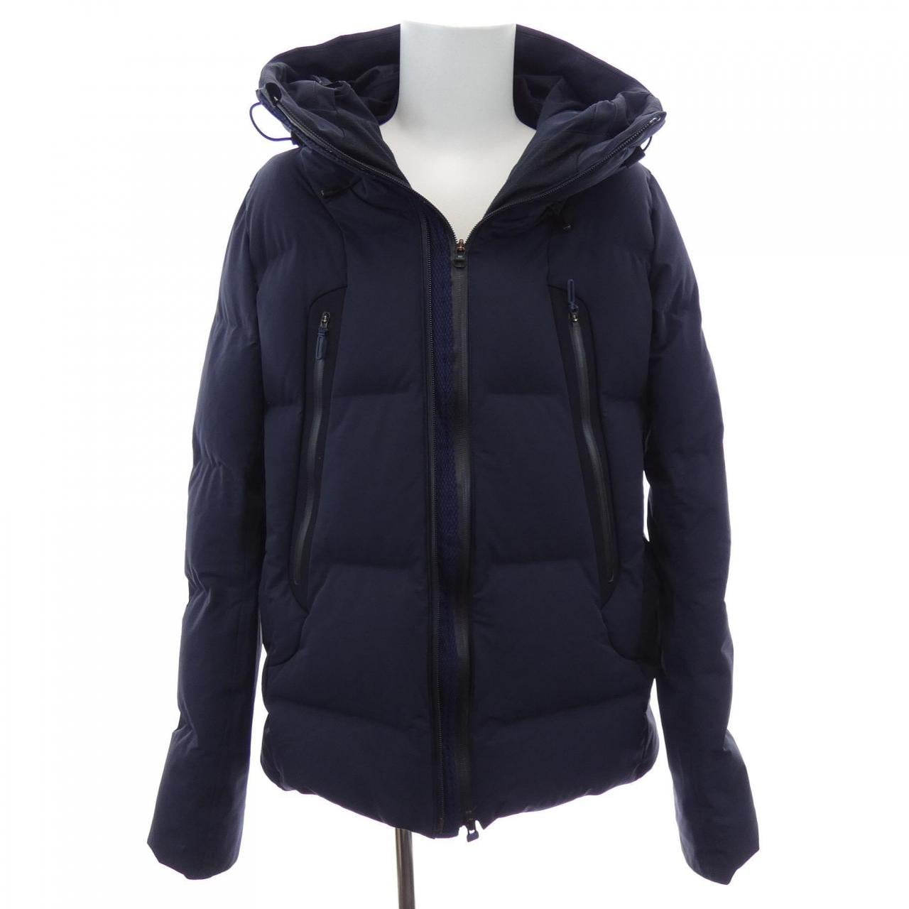 Descente DESCENTE down jacket