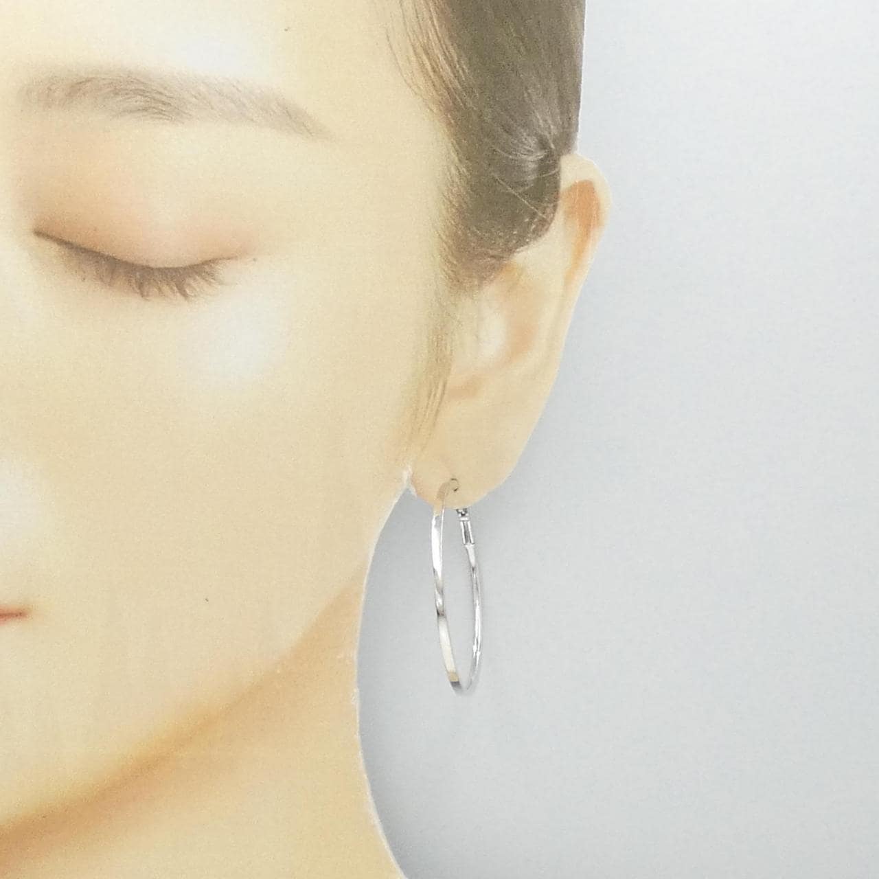 Tasaki 750WG earrings