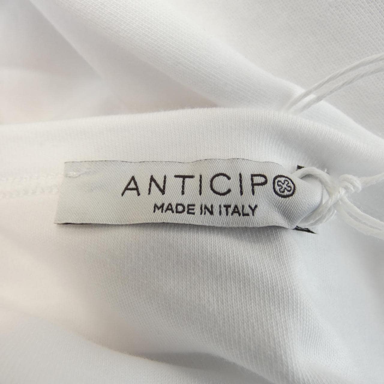アンティーチポ ANTICIPO Tシャツ