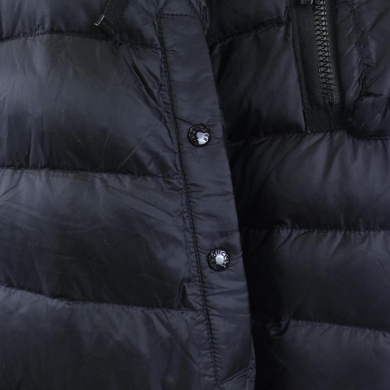 モンクレール MONCLER CHAMBLY ダウンコート