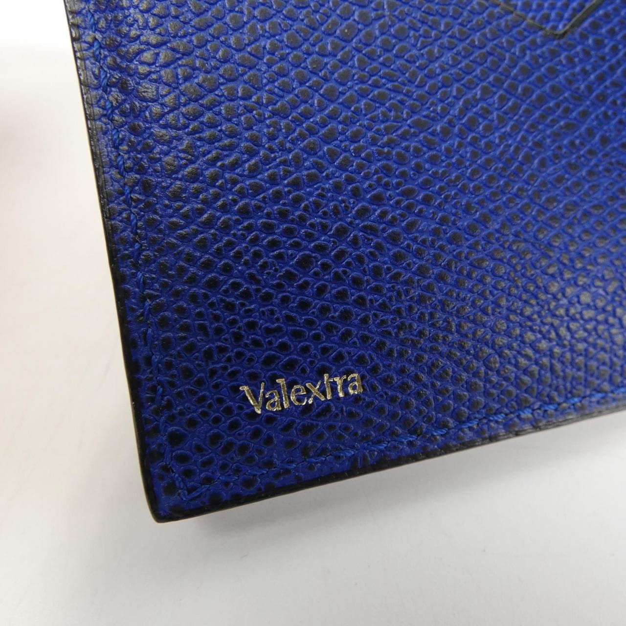瓦莱克斯特拉VALEXTRA WALLET