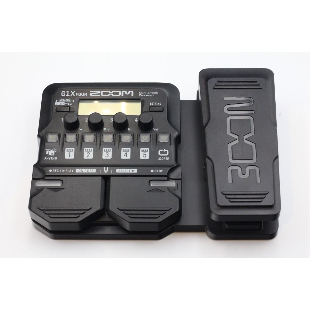 ＺＯＯＭ　　Ｇ１Ｘ　ＦＯＵＲ