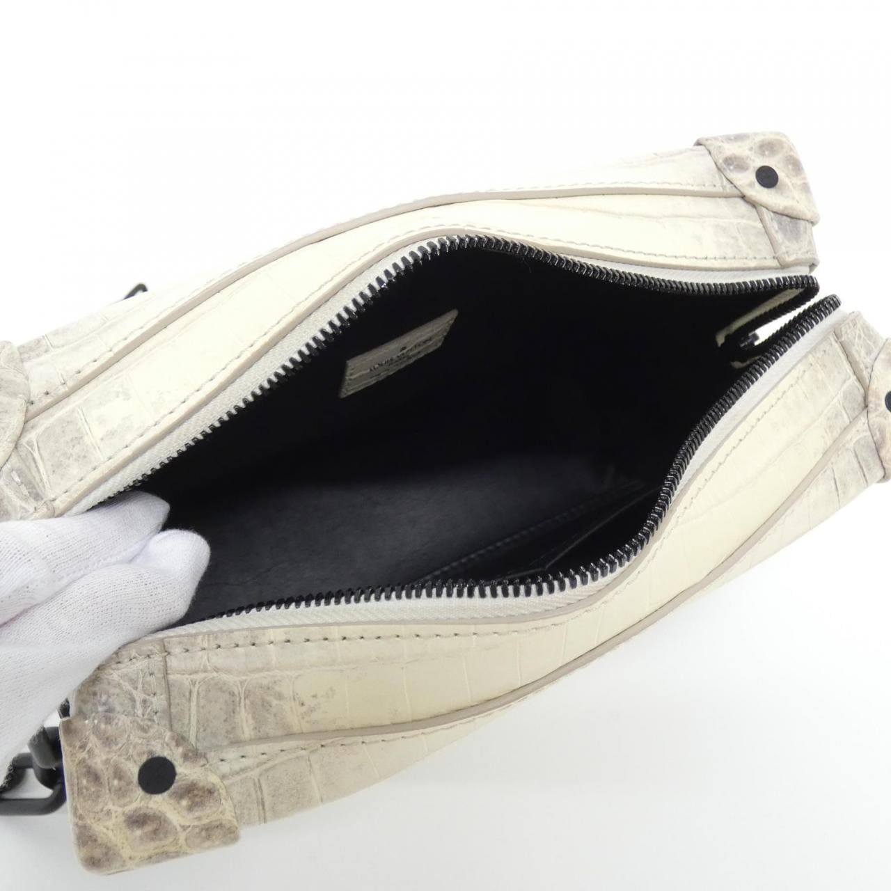 ルイヴィトン エキゾチックレザー ソフトトランク N81851 バッグ