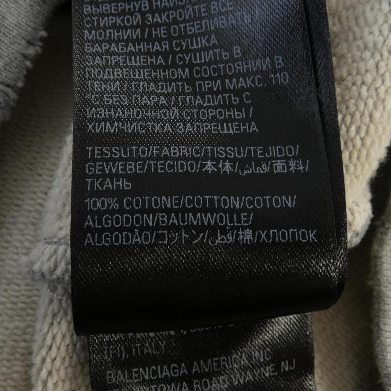 バレンシアガ BALENCIAGA 770939 TQVK1 パーカー