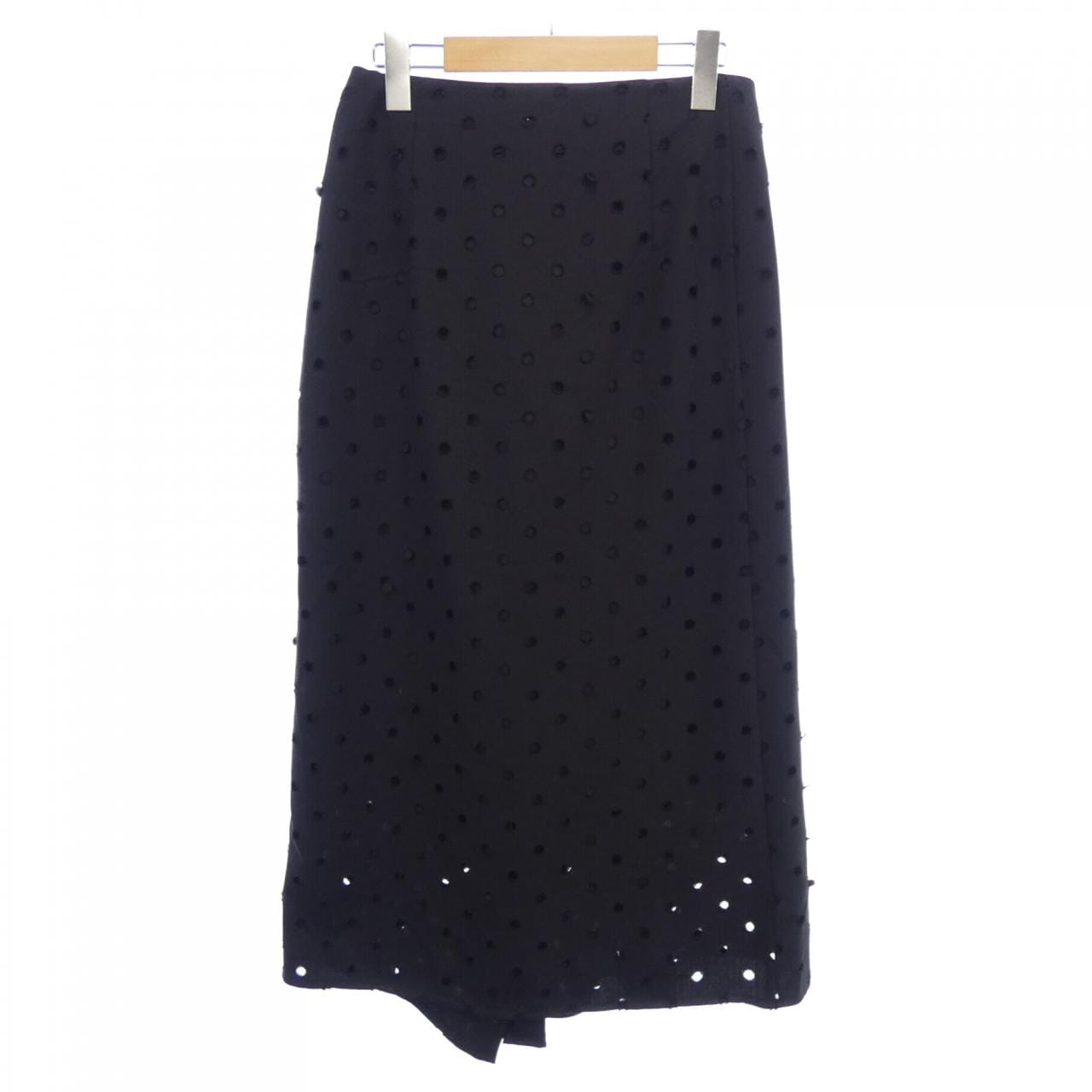 Wise Y's Skirt