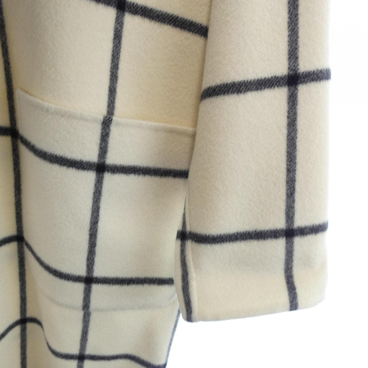 ネミカ NEMIKA コート