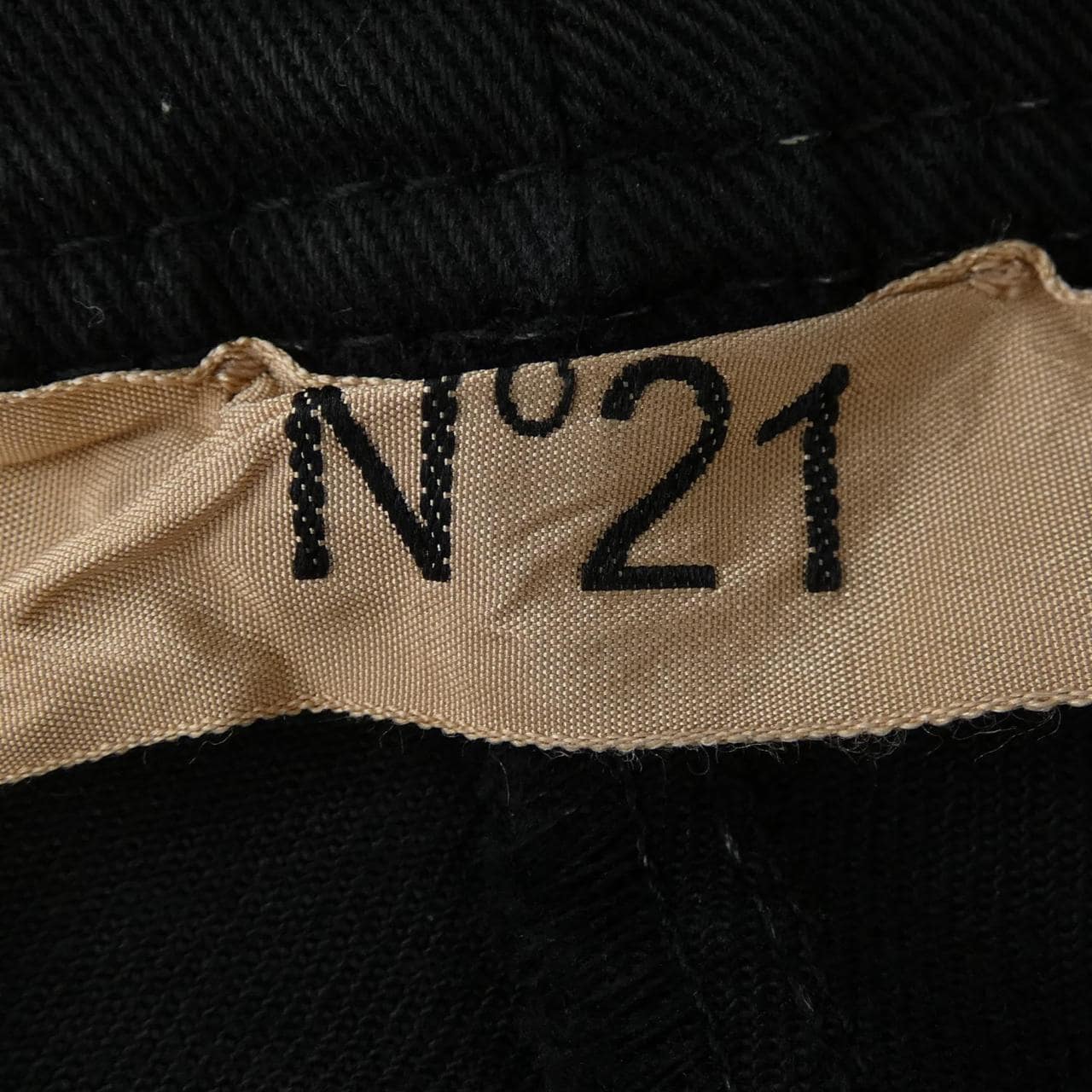 ヌメロヴェントゥーノ N°21 22S-B011-0414 パンツ