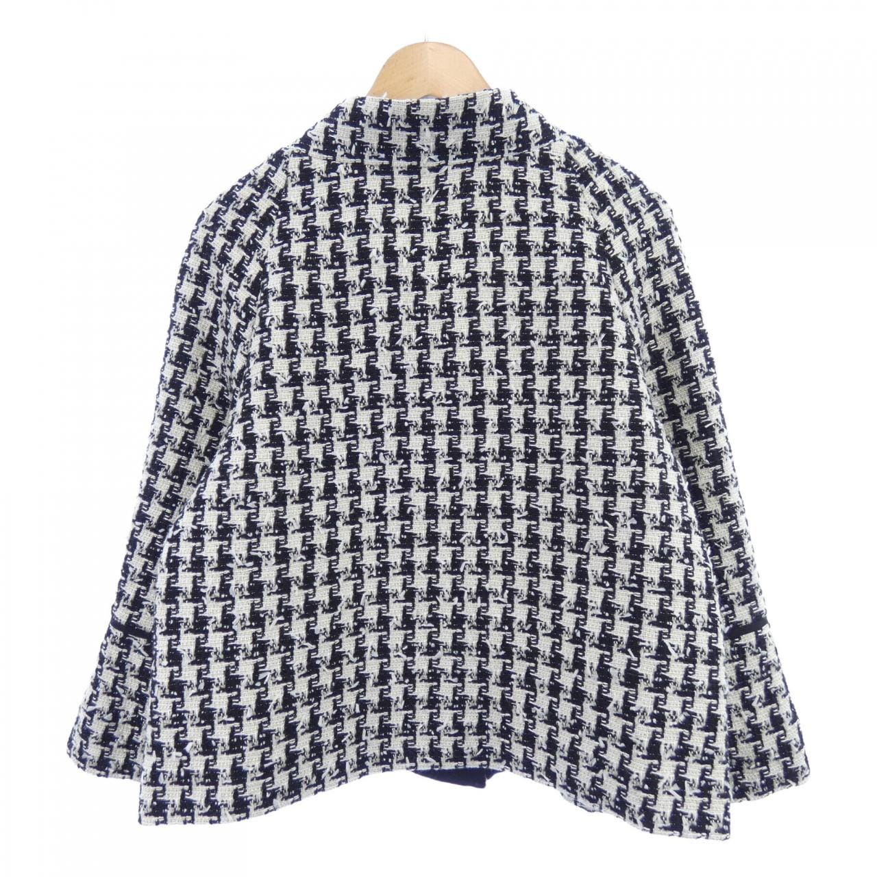 トゥービーシック TO BE CHIC ジャケット