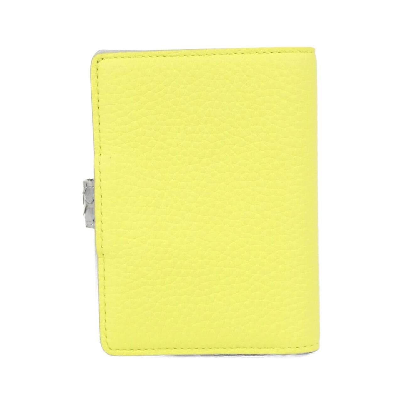 LOUIS VUITTON Exotic Leather LV Vertical Wallet Compact N89118