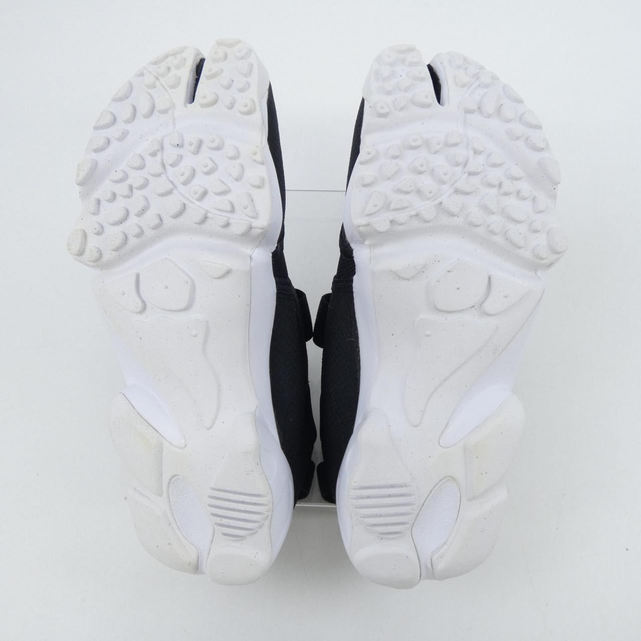 ナイキ NIKE DN1338-001 スニーカー