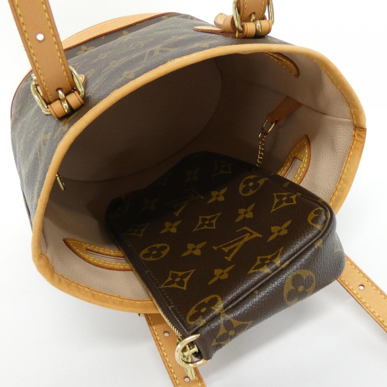ルイヴィトン モノグラム プチ バケット M42238 ショルダーバッグ