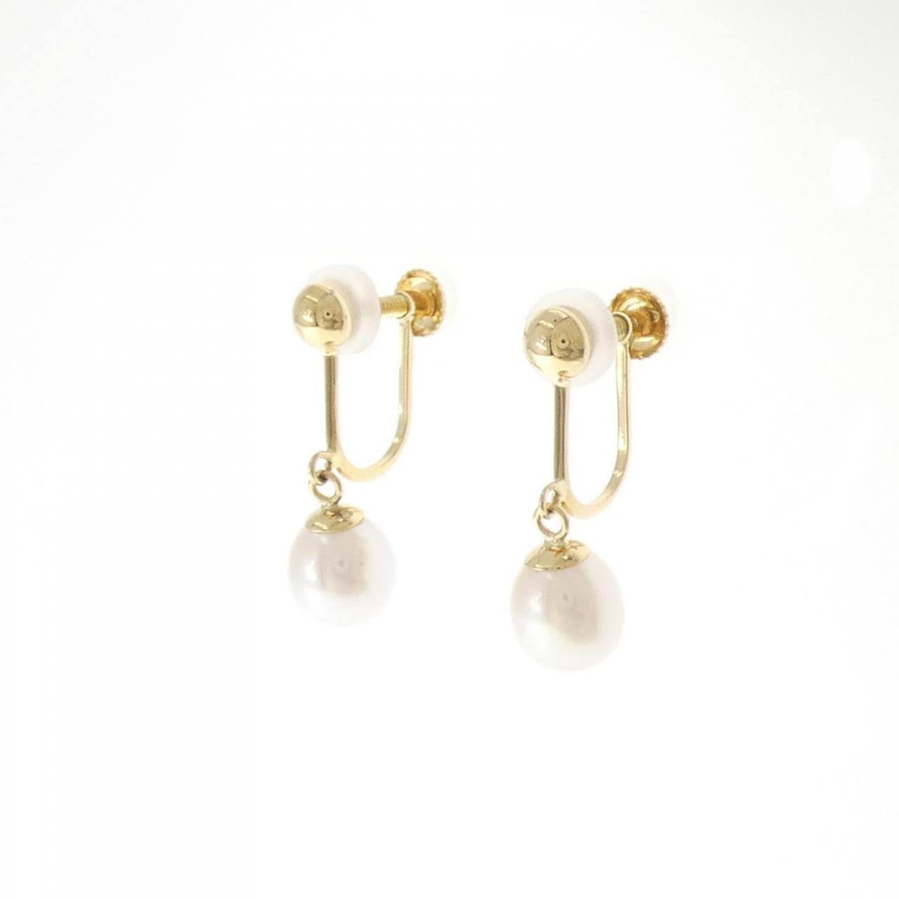 Tasaki freshwater pearl earrings