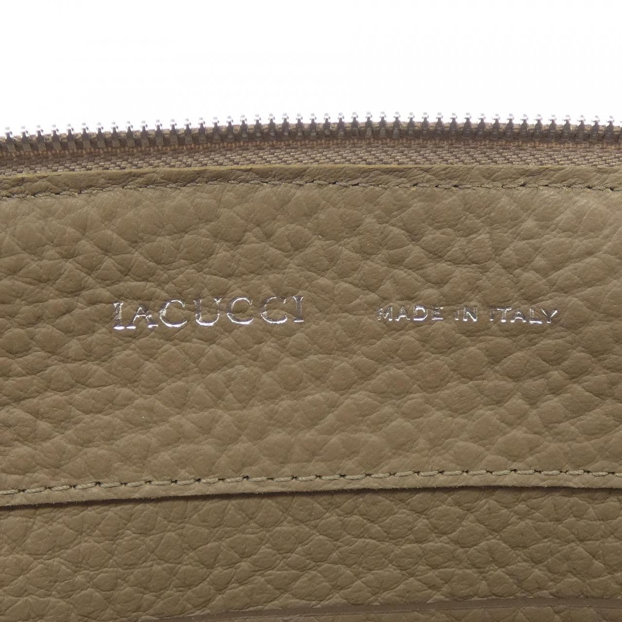 イアクッチ IACUCCI BAG