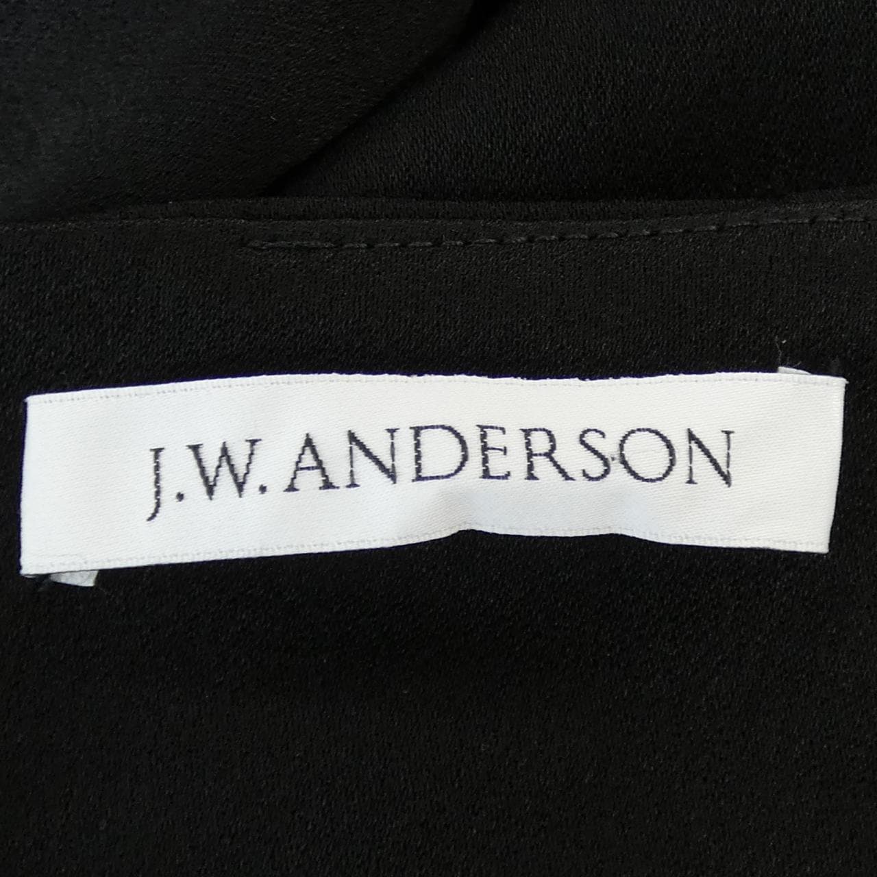 ジェイダブルアンダーソン J.W.ANDERSON スカート