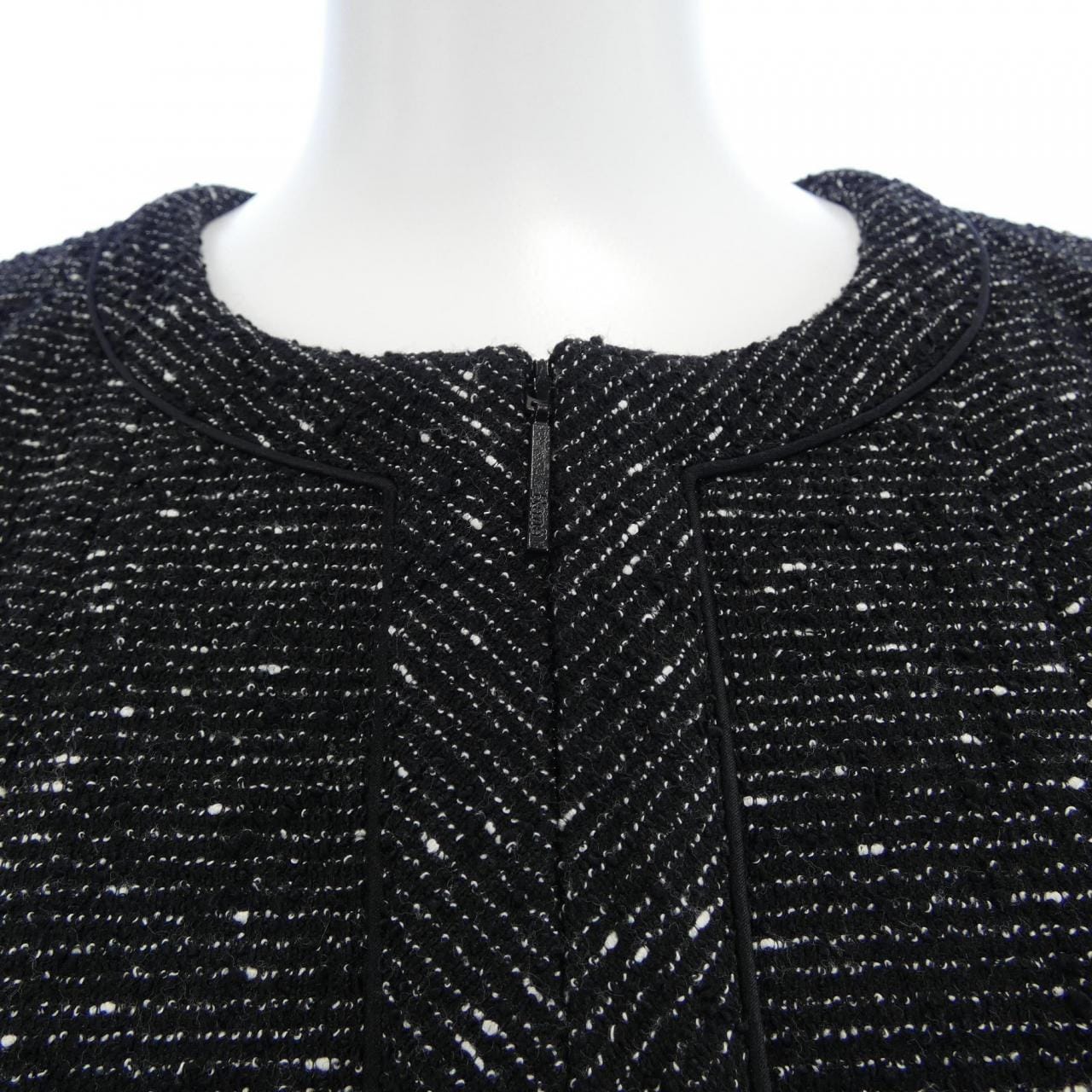 ルネ RENE ノーカラージャケット