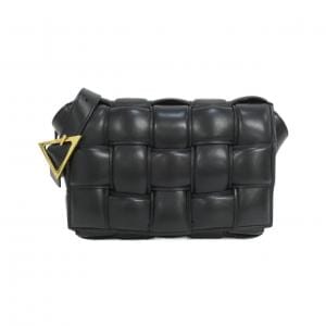 ボッテガヴェネタ 591970 VCQR1 ショルダーバッグ