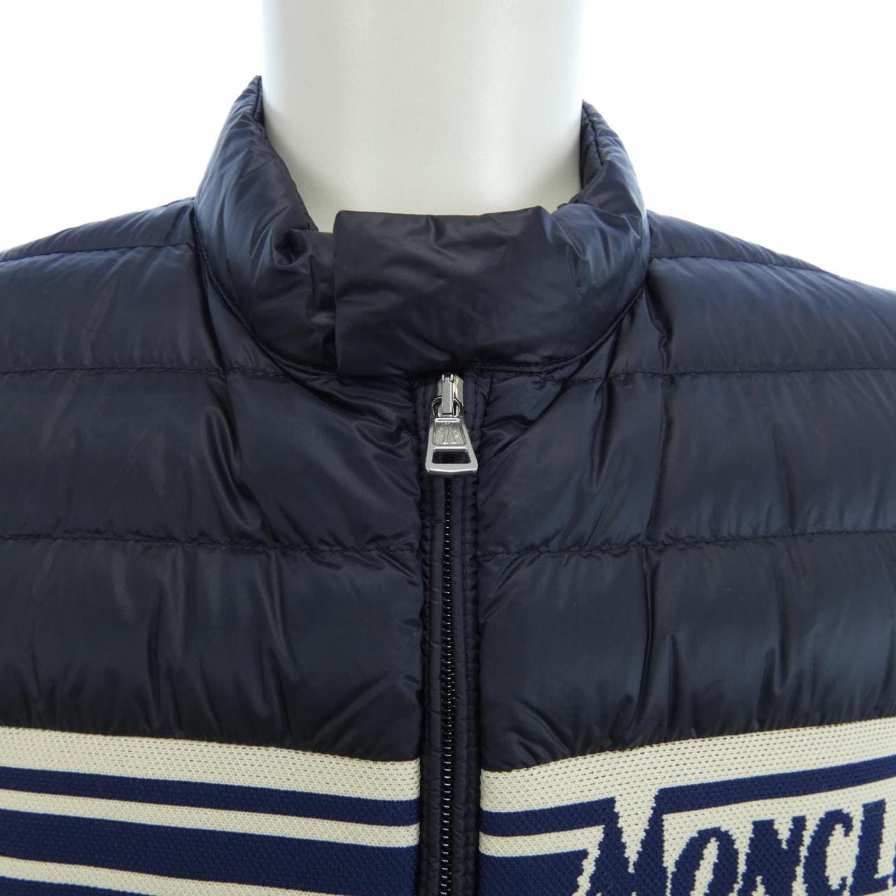 MONCLER蒙克勒羽絨服