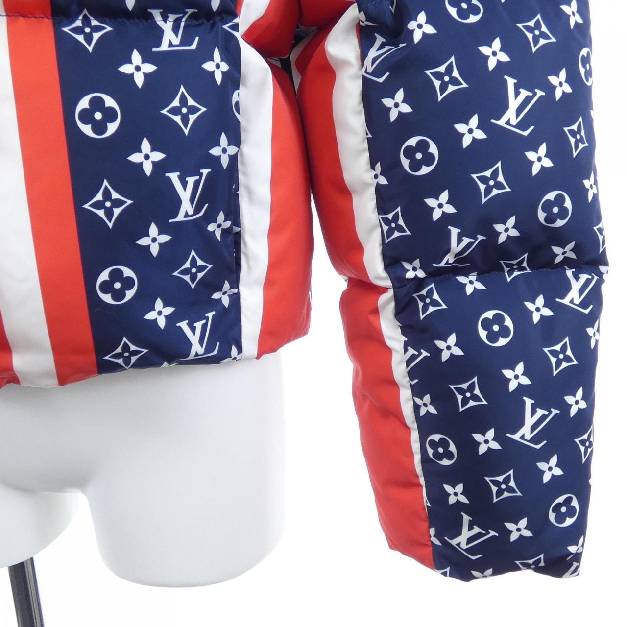 ルイヴィトン LOUIS VUITTON FQOW16CYA ダウンジャケット