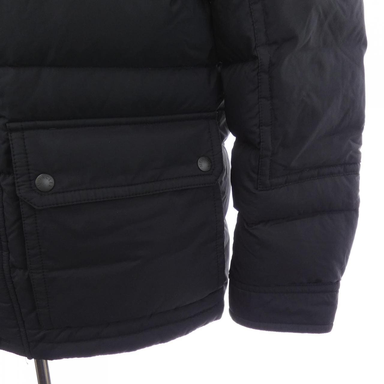 モンクレール MONCLER LAGGINHORN ダウンジャケット