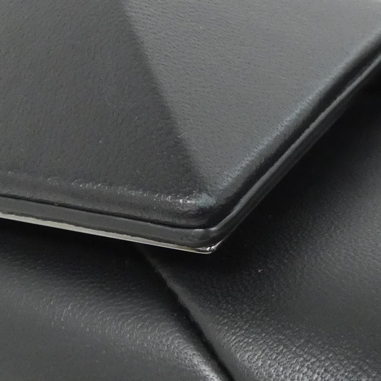 ヴァレンティノガラヴァーニ 1W0B0L13XMC バッグ