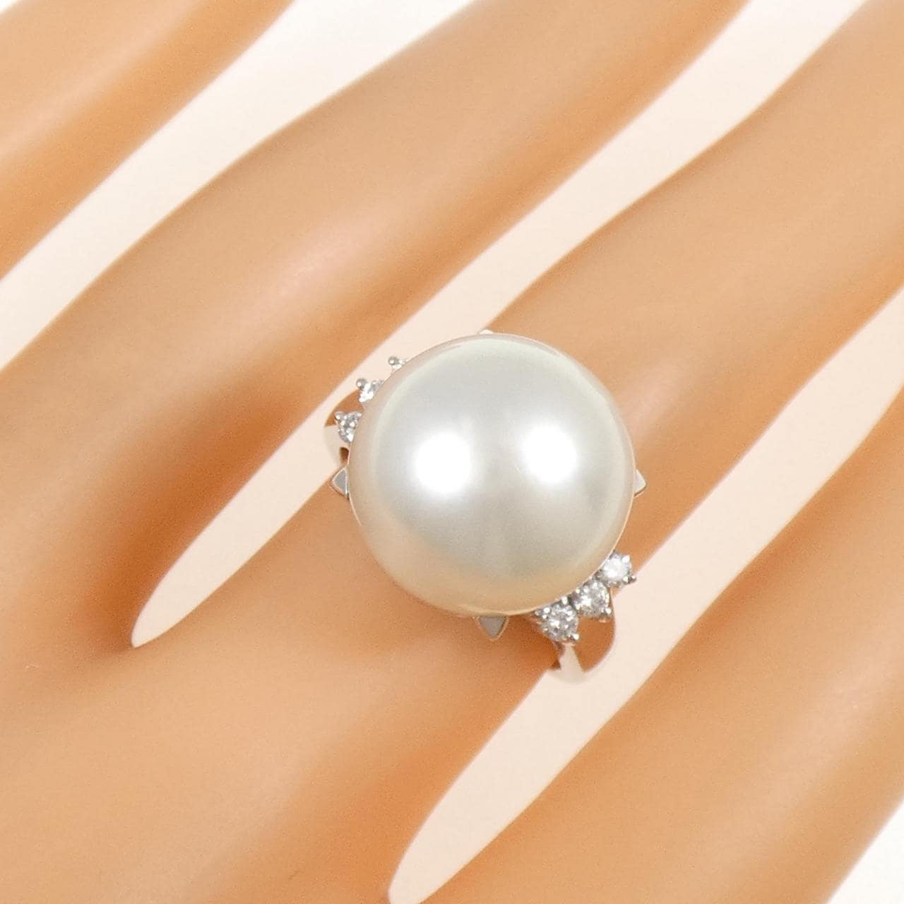 PT900 白蝶パール リング 13.4mm