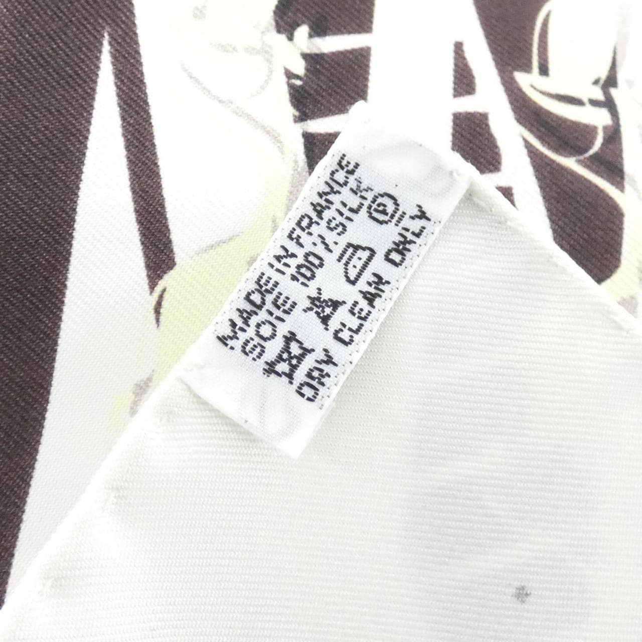 エルメス 24 FAUBOURG SECONDE カレ スカーフ