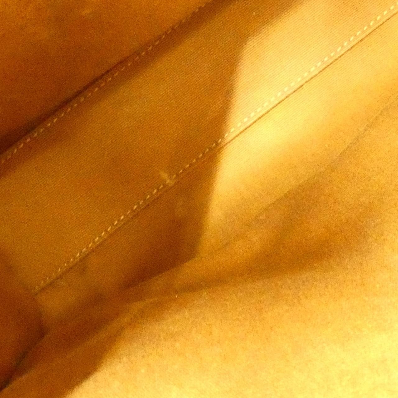 セリーヌ スモール バーティカル カバ 191542BZK バッグ