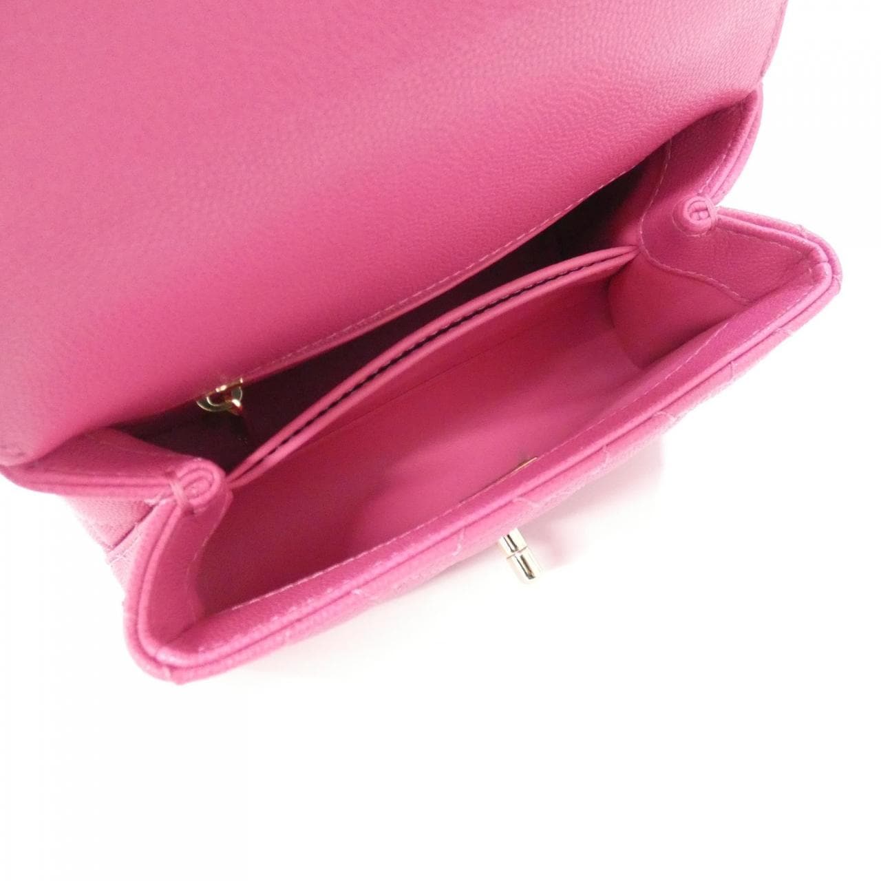 シャネル AS2215 バッグ