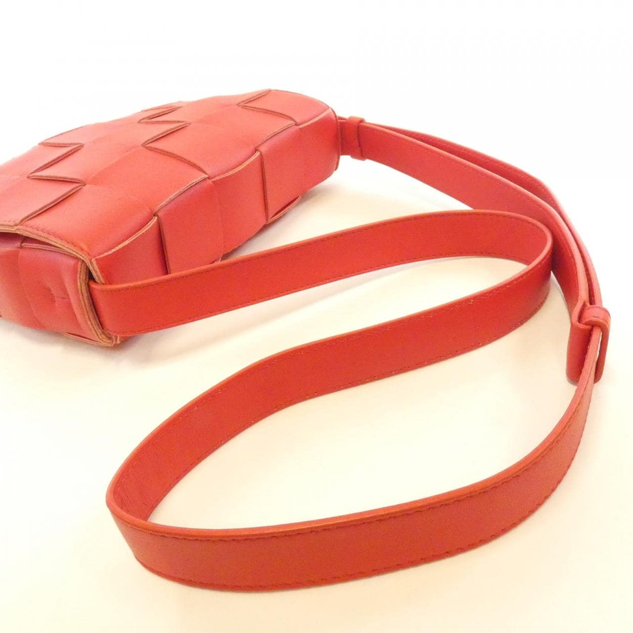 ボッテガヴェネタ 578004 VMAY1 ショルダーバッグ