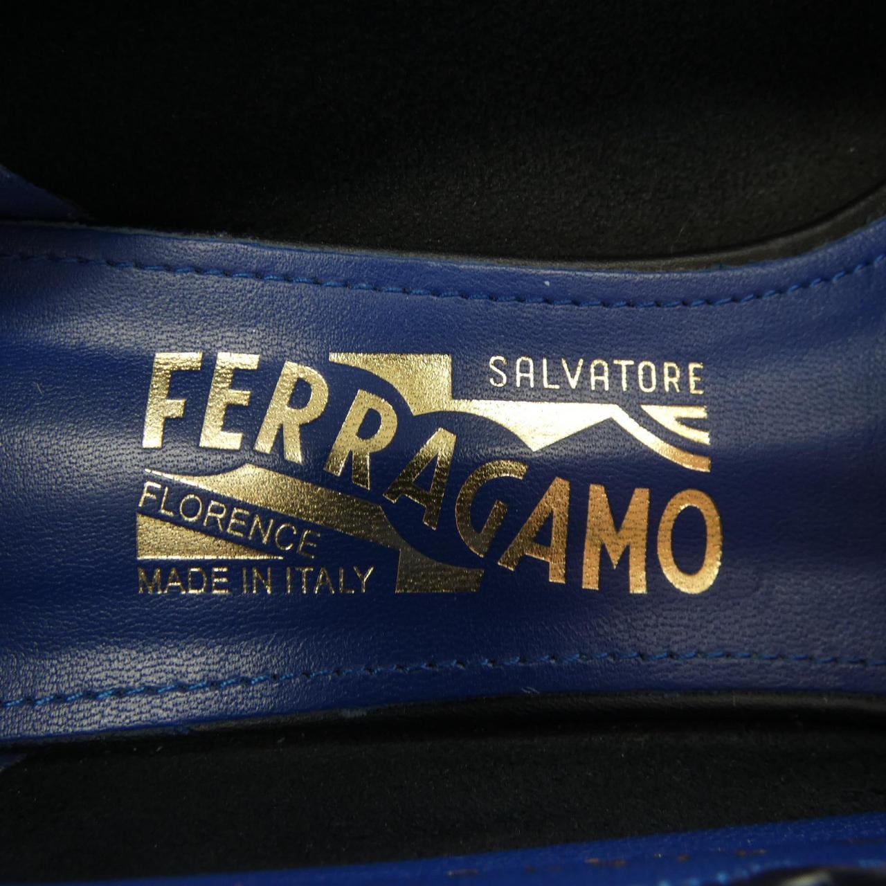 サルヴァトーレフェラガモ SALVATORE FERRAGAMO パンプス